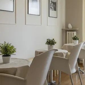 3* Alojamento de Acomodação e Pequeno-almoço Mariclà